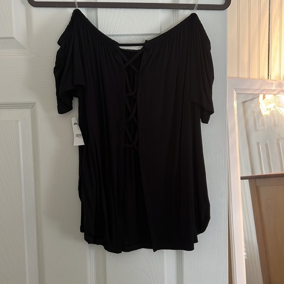 Off the shoulder, open back black shirt from Charlotte Russe - Picture 2 of 3